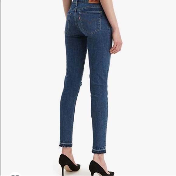 Levi’s 711 Skinny Distressed Jeans Size 31 EUC - Picture 2 of 8